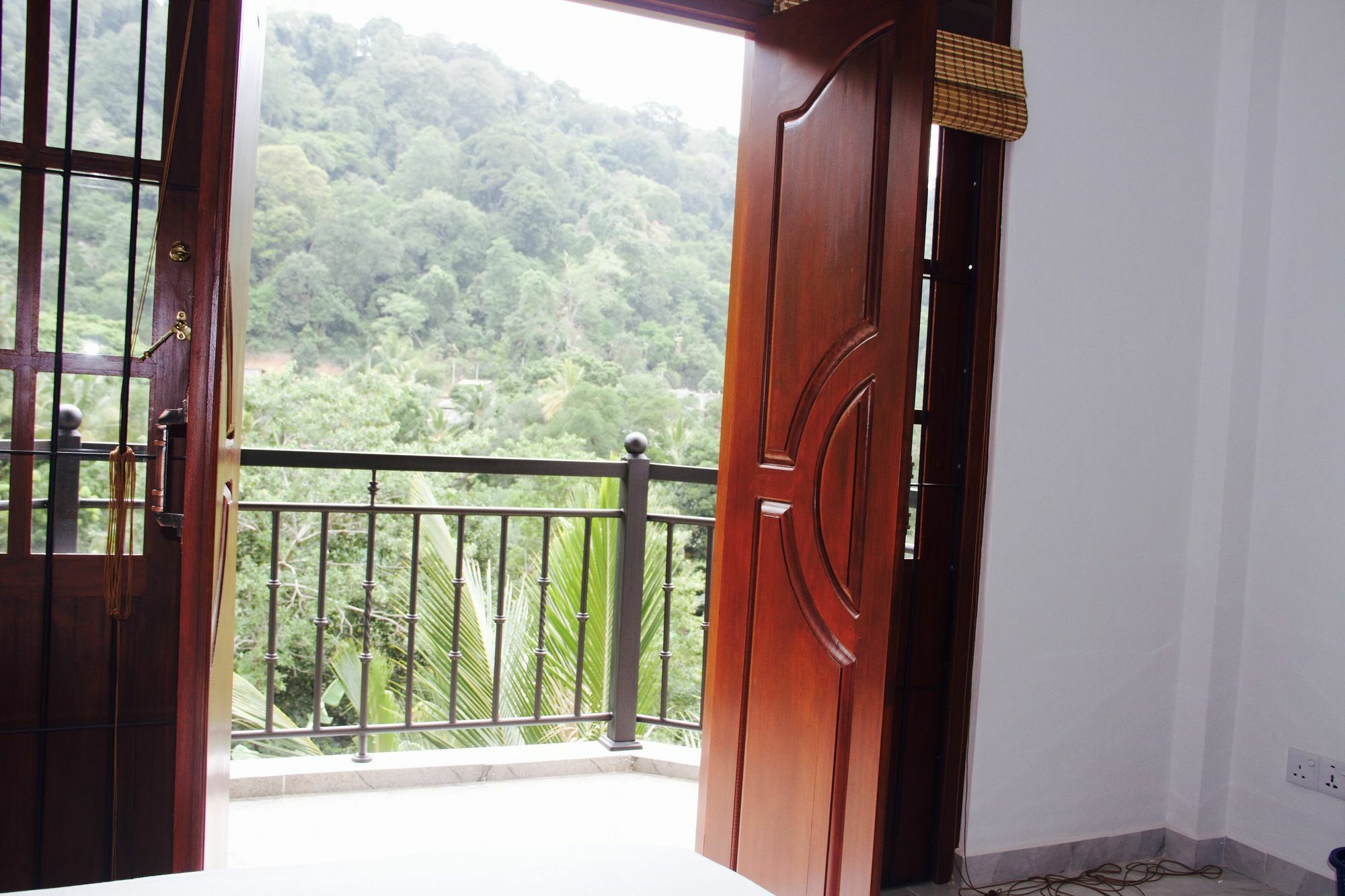 Slightly Chilled Forest Villa Sirimalwatta Extérieur photo